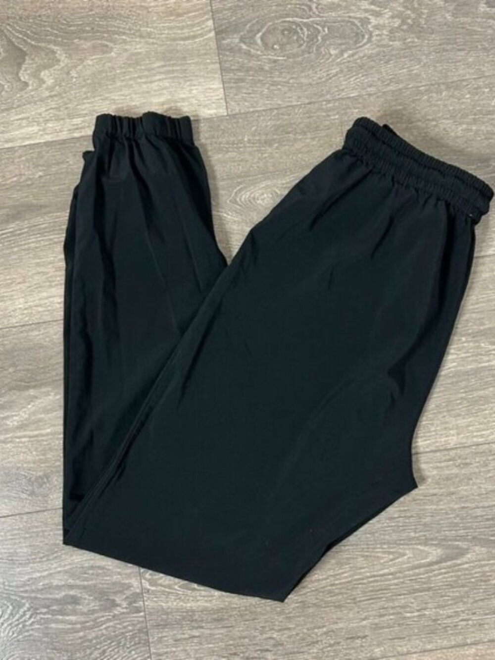Aritzia TNA Women's Speed Joggers Pant Cuff Ankle Small Black Activewear Gym - Picture 13 of 14